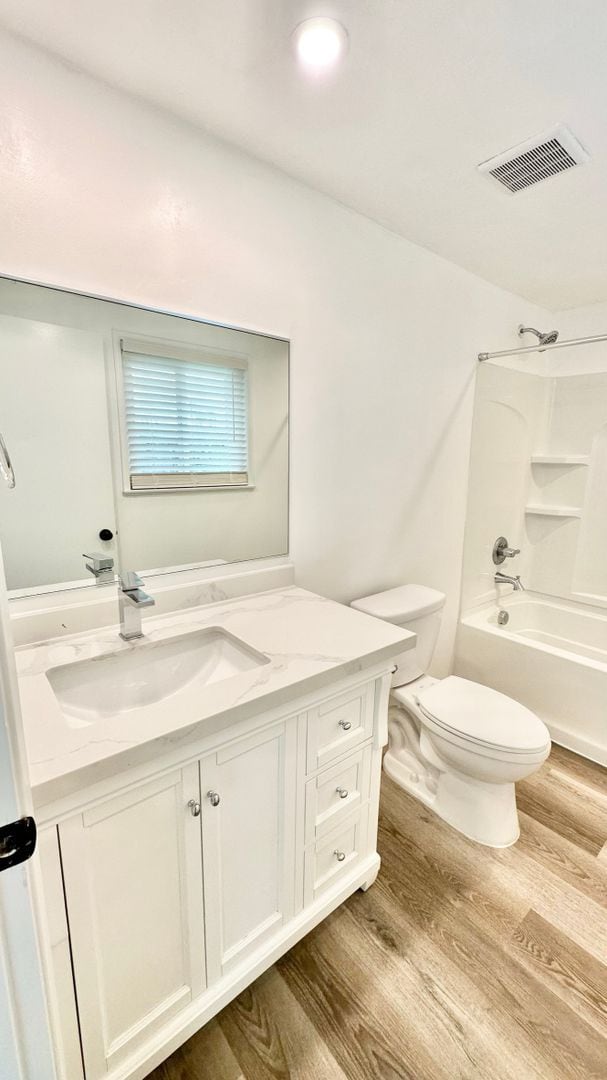 Building Photo - Charming, Single-Story Home, Spacious Backyard, Minutes to Everything, in Whelan Ranch Community ...