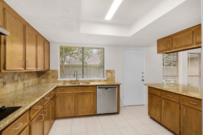 Building Photo - 11426 Sageperry Dr