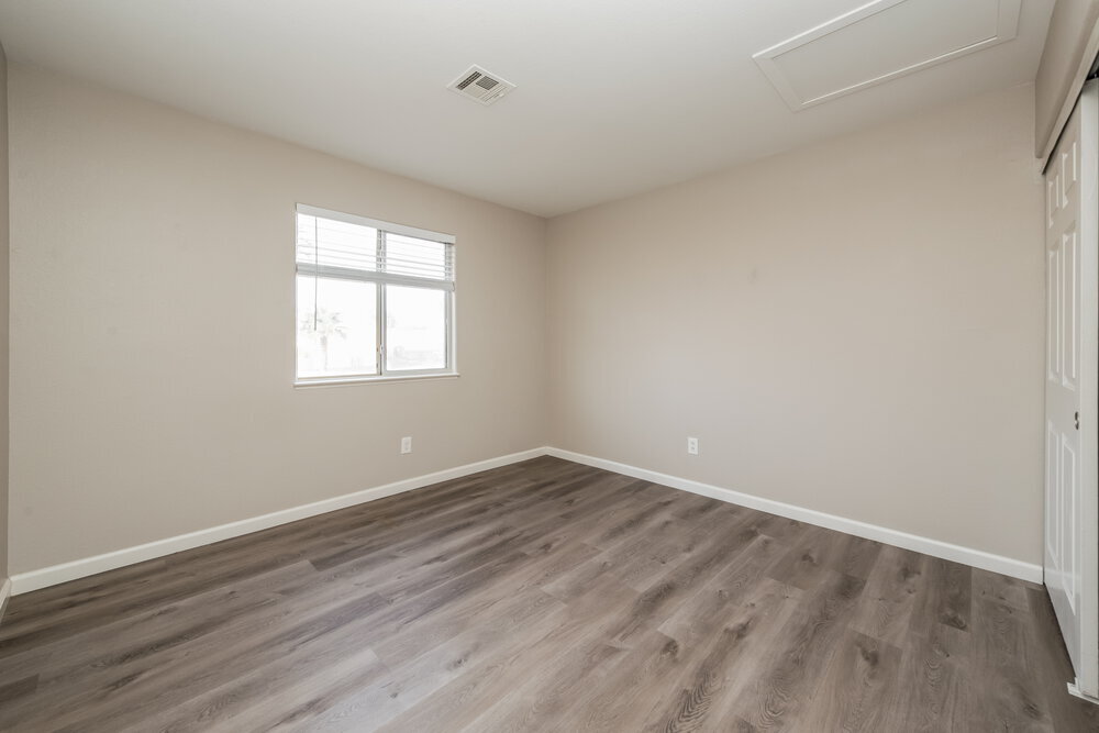 Building Photo - 6101 Bardstown Dr