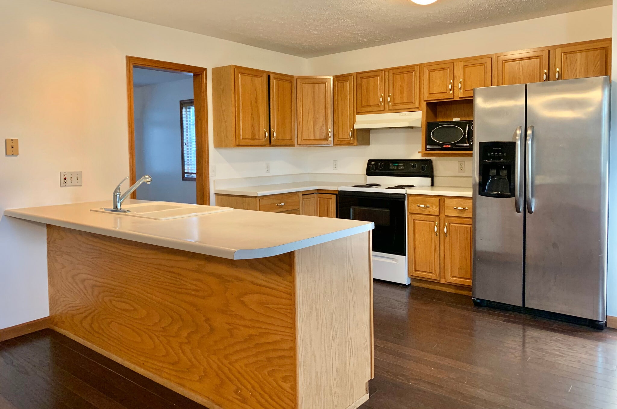 Building Photo - 3526 Teakwood Dr