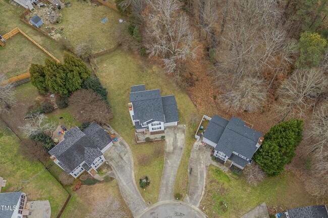 Building Photo - Great 3 Bedroom Home on Cul-de-Sac Lot with Garage & Screened Porch