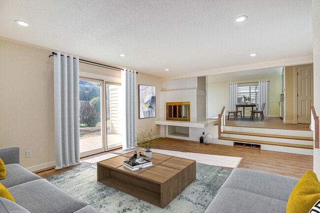 Building Photo - 8194 S Trenton Way