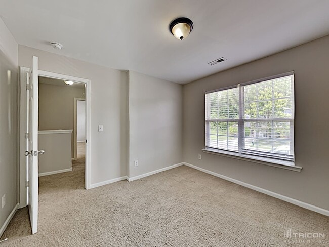 Building Photo - 5428 Henderson Oaks Dr