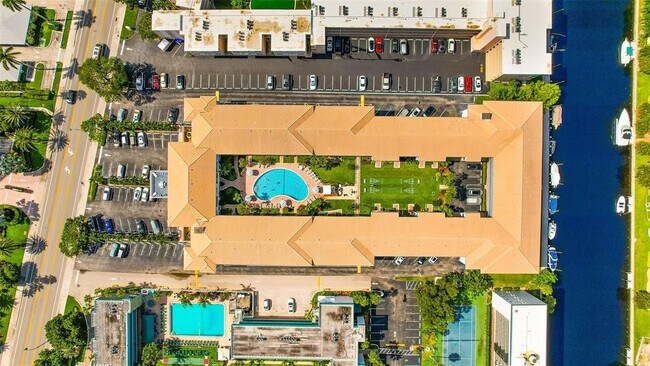 Building Photo - 1461 S Ocean Blvd