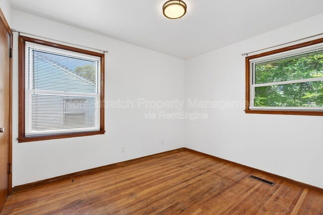 Building Photo - 432 Midlothian Rd