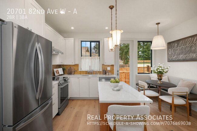 Building Photo - 20701 82nd Ave W