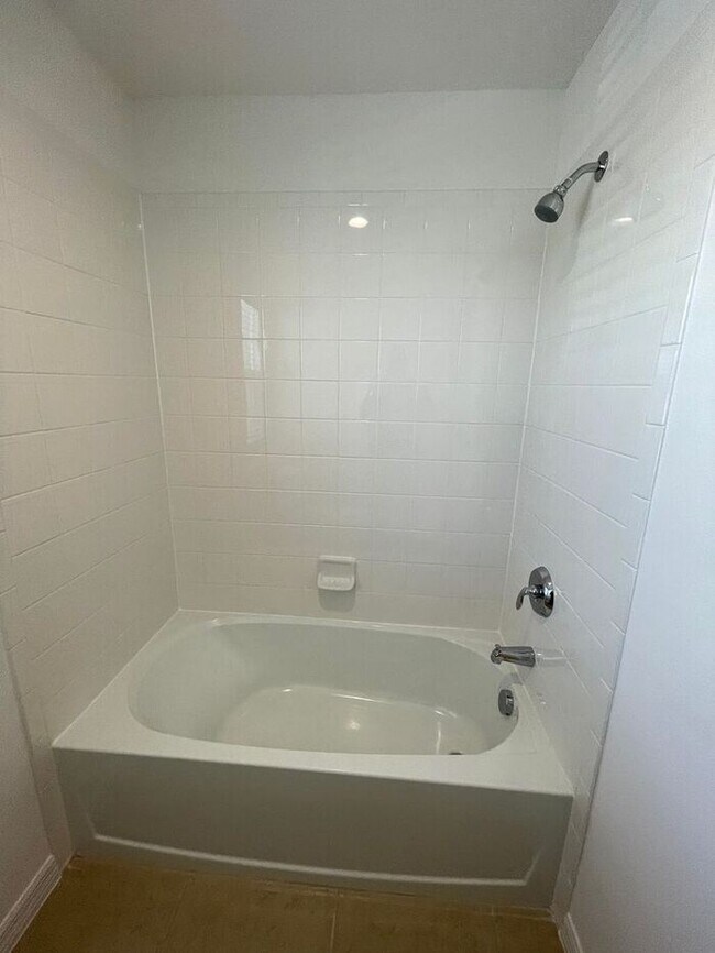 Building Photo - Williams Preserve-Brand New Home-846 Marcel Loop Davenport