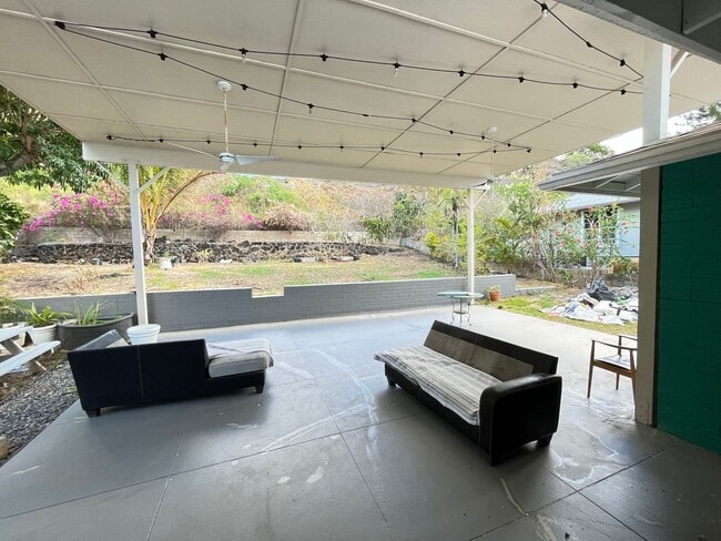 Building Photo - 5411 Opihi St