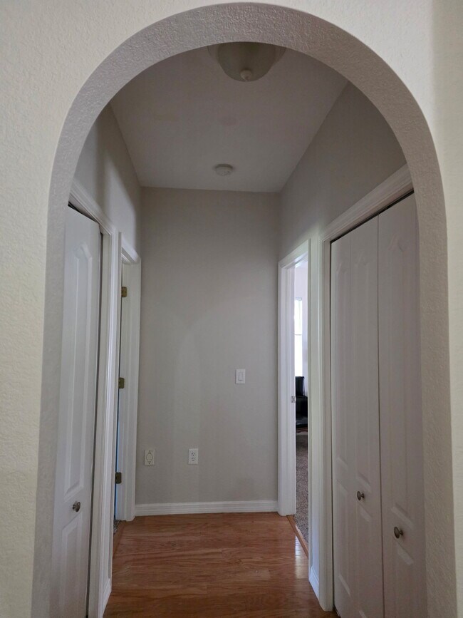 Building Photo - 1769 Manasota Beach Rd