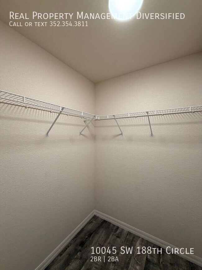 Building Photo - 10045 SW 188th Cir