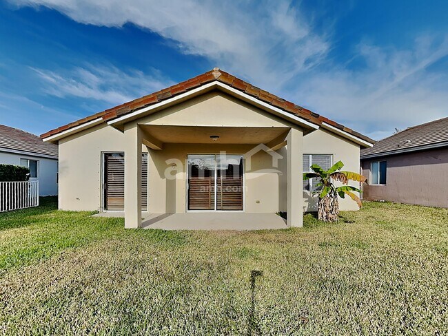 Building Photo - 9573 SW Flowermound Cir