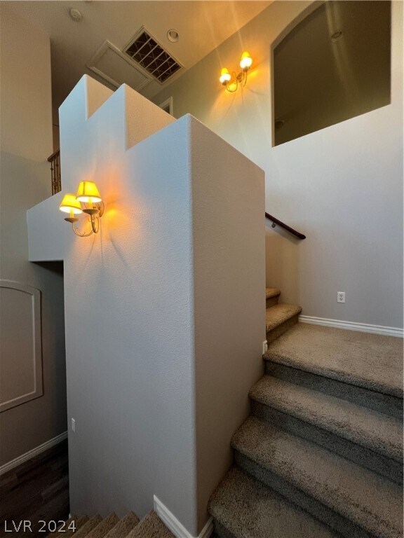 Building Photo - 7621 Lani Dawn St