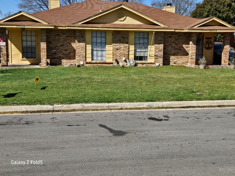 Primary Photo - 2403 Ventura Dr