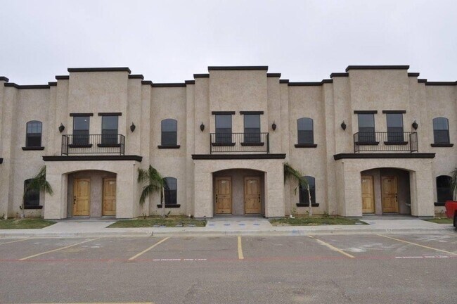 Primary Photo - 8216 Casa Verde Rd