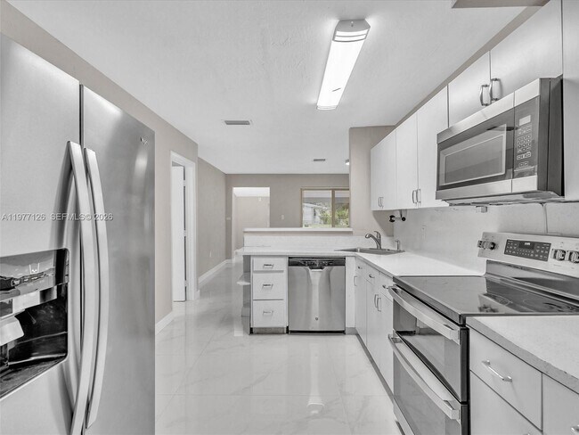 Building Photo - 6800 Raleigh St