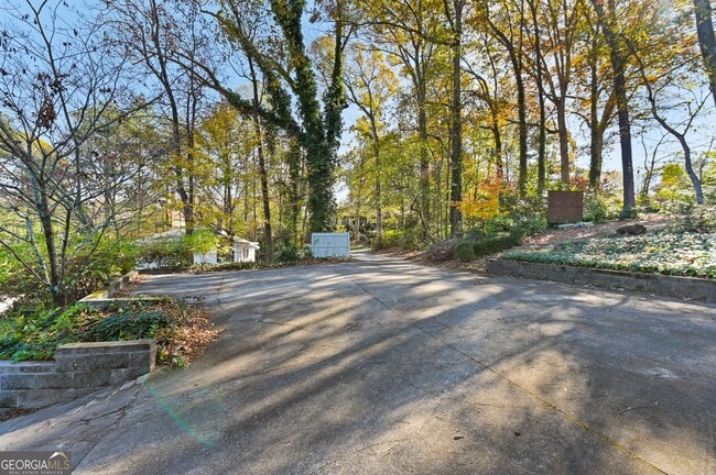 Building Photo - 1995 Ponce De Leon Ave NE