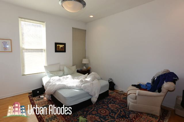 Building Photo - 1407 N Wicker Park Ave