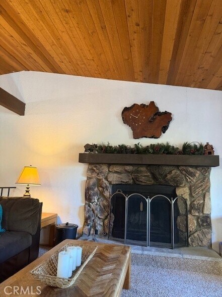 Building Photo - 301 Canyon Crest Ln