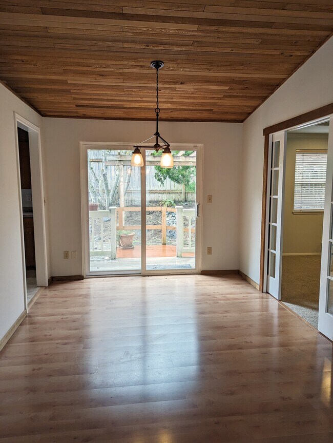 Dining Room - 1807 211th Pl NE