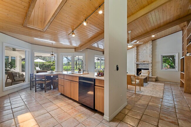 Building Photo - 10252 Shireoaks Ln