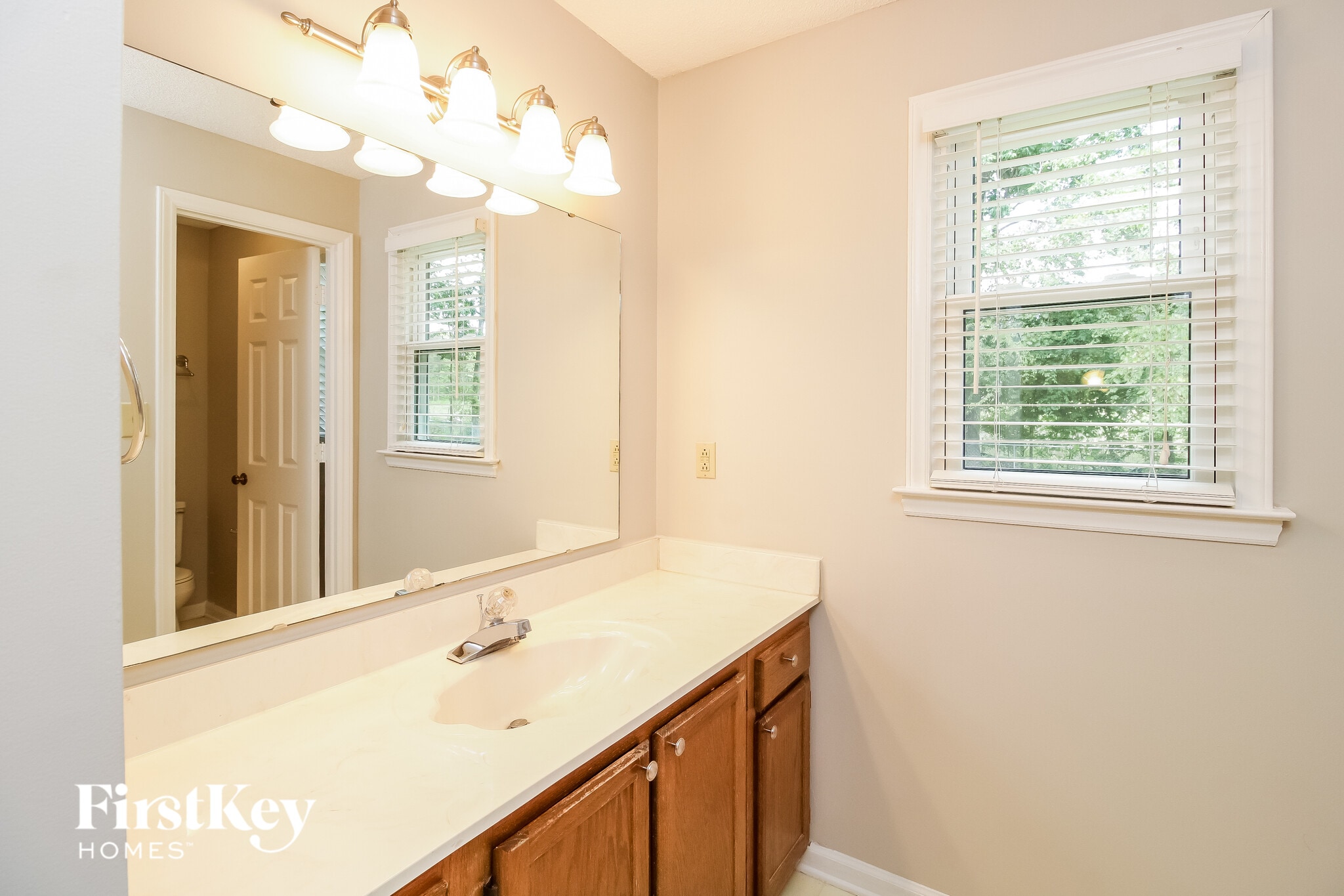 Building Photo - 4907 Whisper Oak Dr