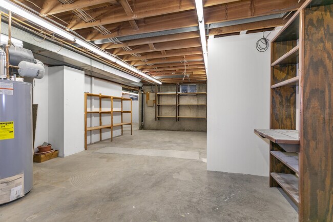 Building Photo - 4612 NW Bramble Trail