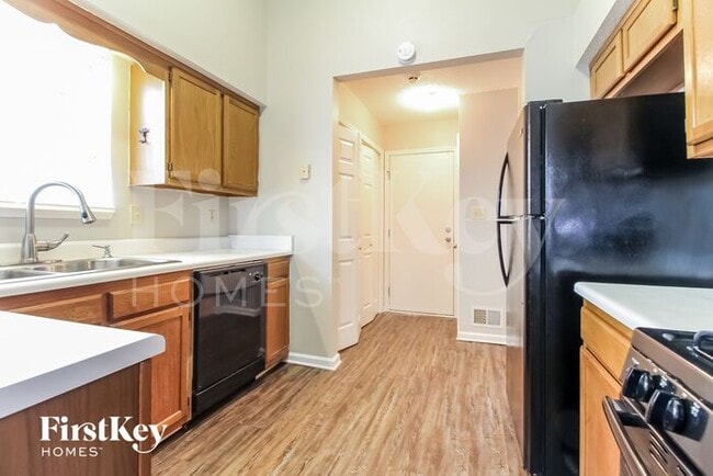 Building Photo - 11200 Tara Glynn Dr