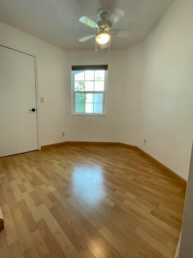 Building Photo - 505 Ocean Dunes Cir