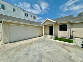 Building Photo - 1591 1/2 West 35th Place