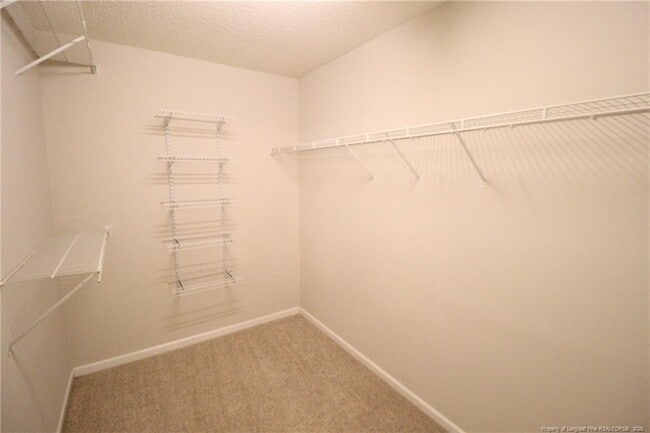 Building Photo - 100 Beverstone Dr