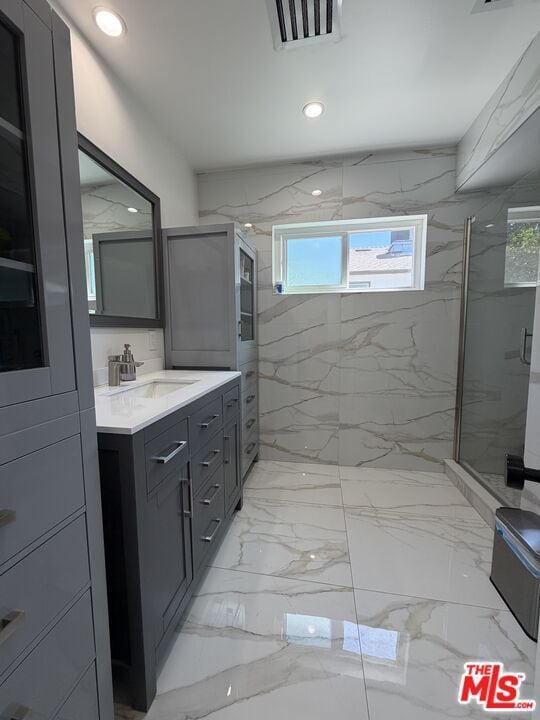 Building Photo - 8561 Kyle St