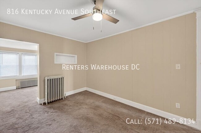 Building Photo - 816 Kentucky Ave SE