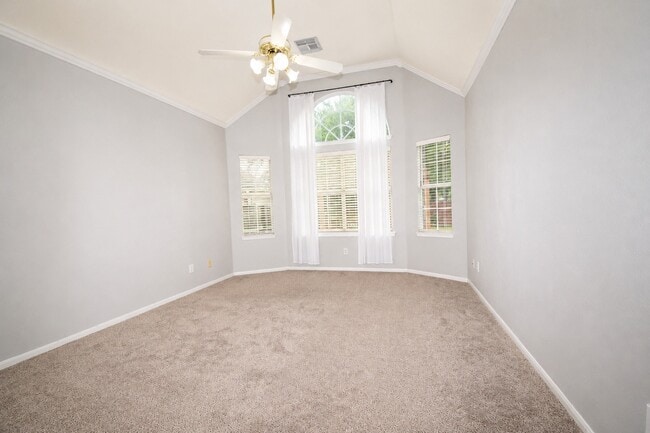 Building Photo - 7207 Emerald Glen Dr