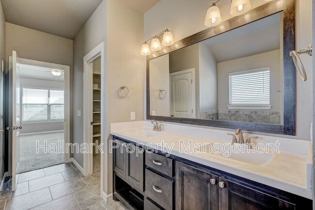 Building Photo - 1120 Garrett Farm Rd