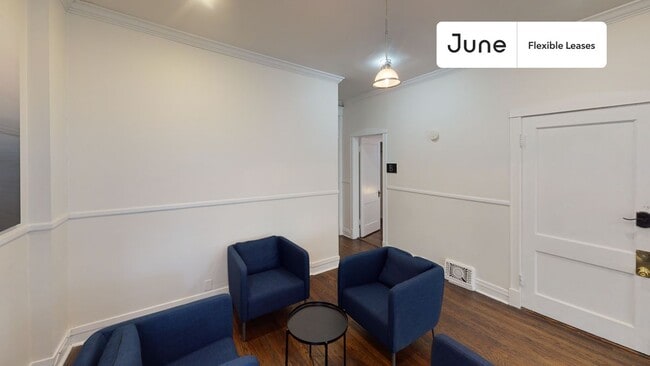 Building Photo - 2430 N Spaulding Ave