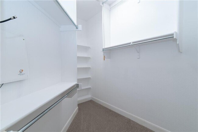 Building Photo - 2611 Salerno Pl