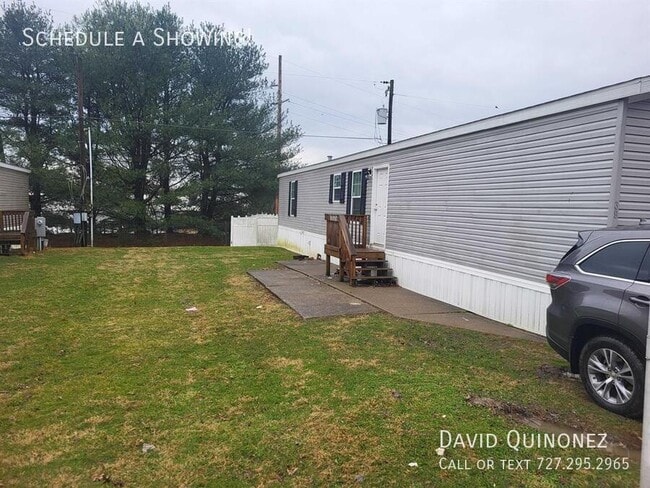 Building Photo - 217 Eastwood Dr