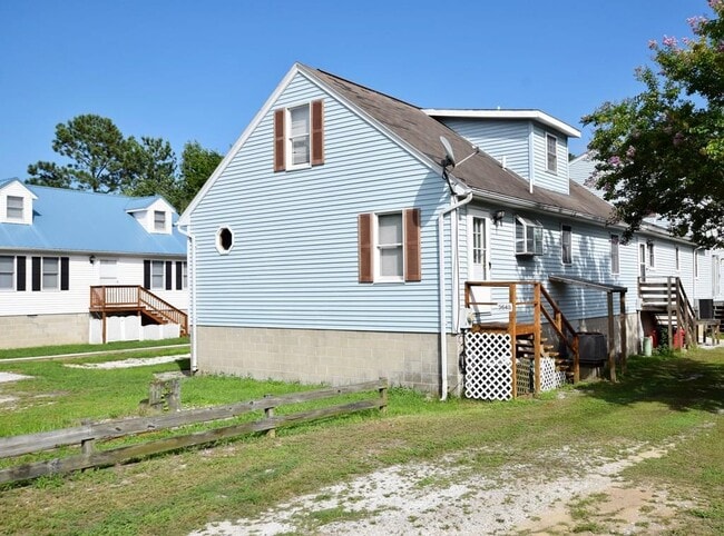 Building Photo - 3648 Ridge Rd