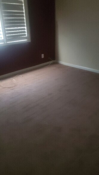 Building Photo - 9754 Laredo Dr