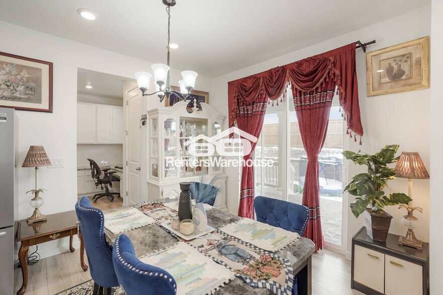 Building Photo - 961 S De Gaulle Ct