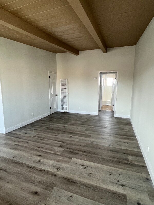 Building Photo - 1246 W 93rd St