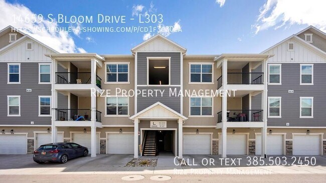 Building Photo - 14659 Bloom Dr