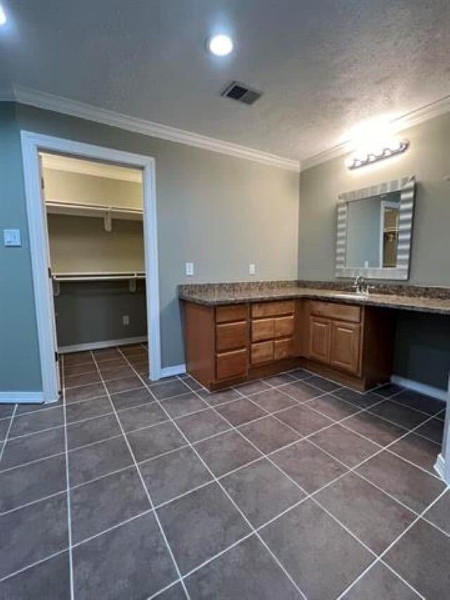Building Photo - 1030 Pine Timbers Dr