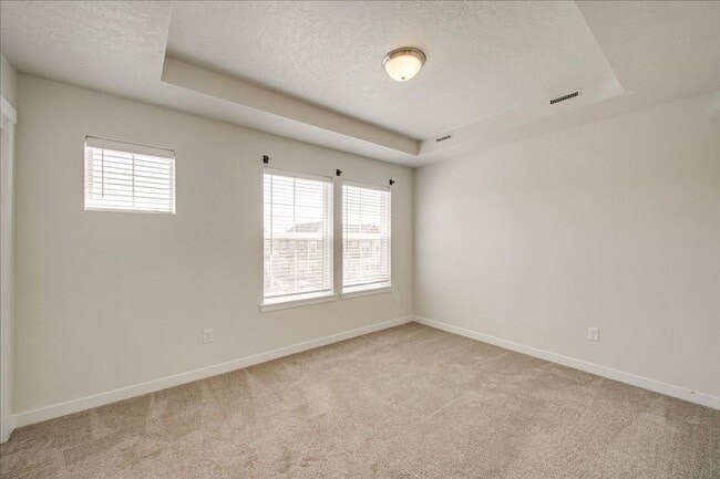Building Photo - Townhome 2 bed / 2.5 bath in Boise!