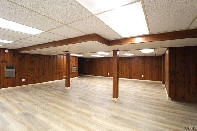 Building Photo - 24 Forest Rd