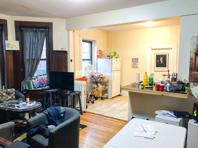 apt 24 - 1066 Commonwealth Ave