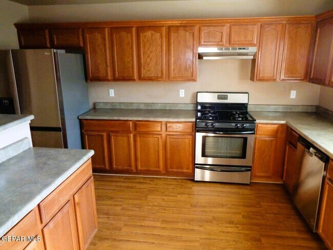 Building Photo - 14168 Smokey Point Dr