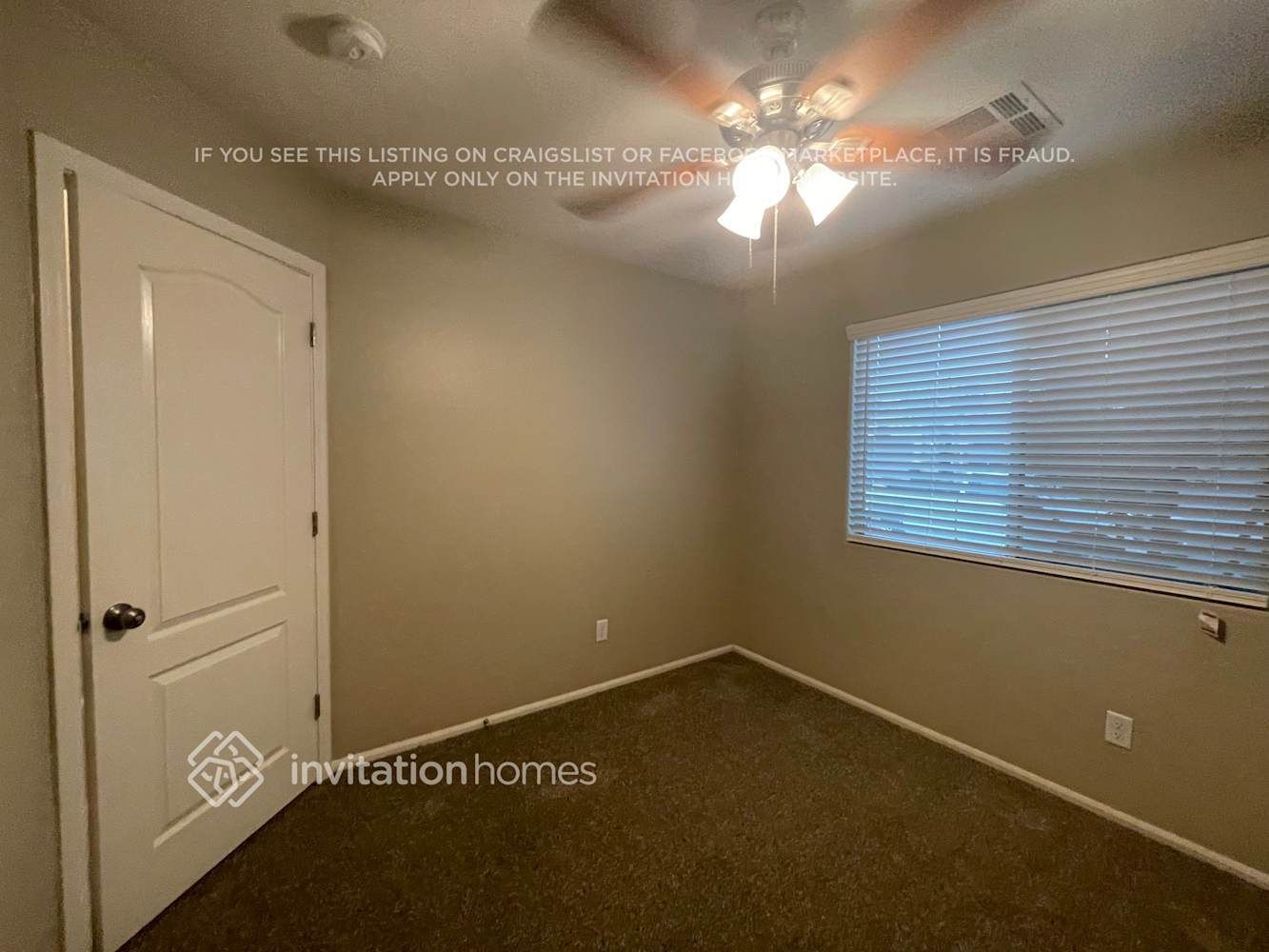 Building Photo - 2231 S 101st Dr