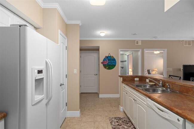 Building Photo - 4516 Seagull Dr
