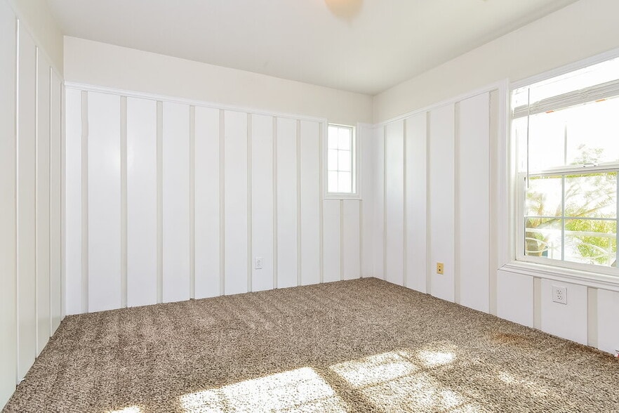 Building Photo - 7453 Showy Ct